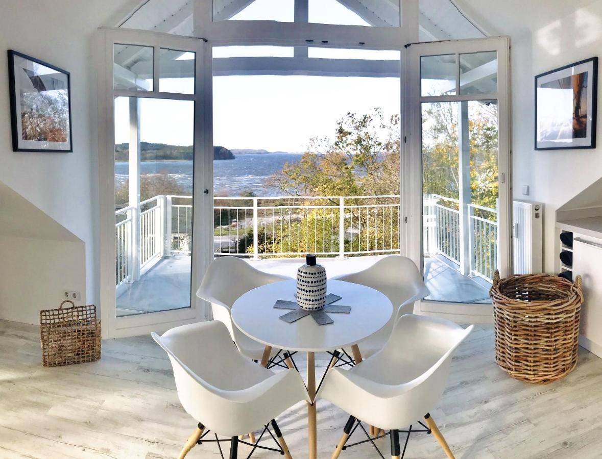 Moderne Ferienwohnung Mit Balkon, Meerblick - Ferienresidenz Zwei Boddenfewo 1-5 Lietzow Exterior foto